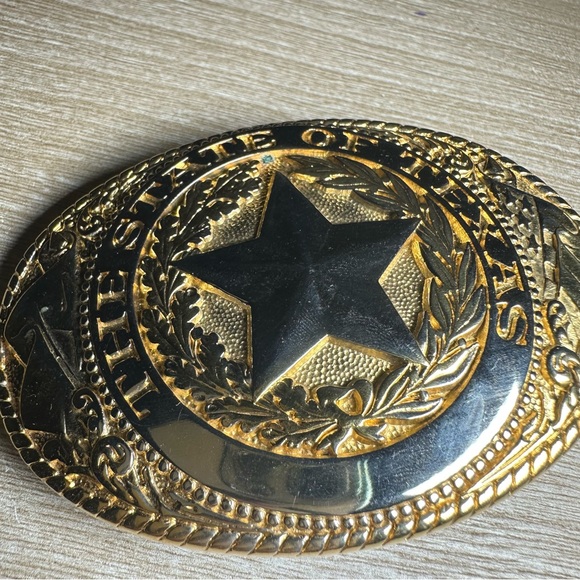 Tony Lama Texas State Series Belt Buckle 24K GP - Picture 2 of 7
